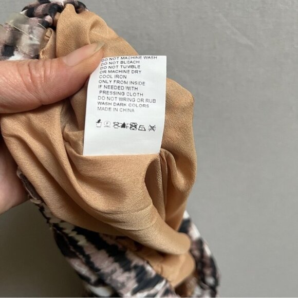 NWT Sndy zebra printed pants Sz 2 - Picture 7 of 12